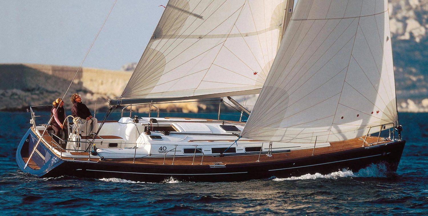 Dufour 40 sailing in Málaga